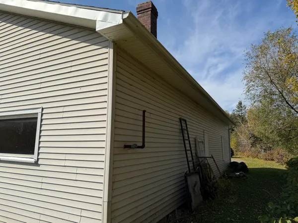 $179,000 | 500 Us Route 1, Van Buren, ME 04785