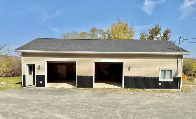 $179,000 | 500 Us Route 1, Van Buren, ME 04785