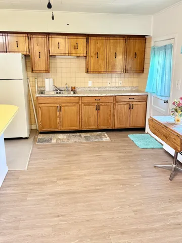 $179,000 | 500 Us Route 1, Van Buren, ME 04785