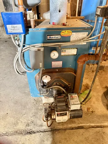 $179,000 | 500 Us Route 1, Van Buren, ME 04785