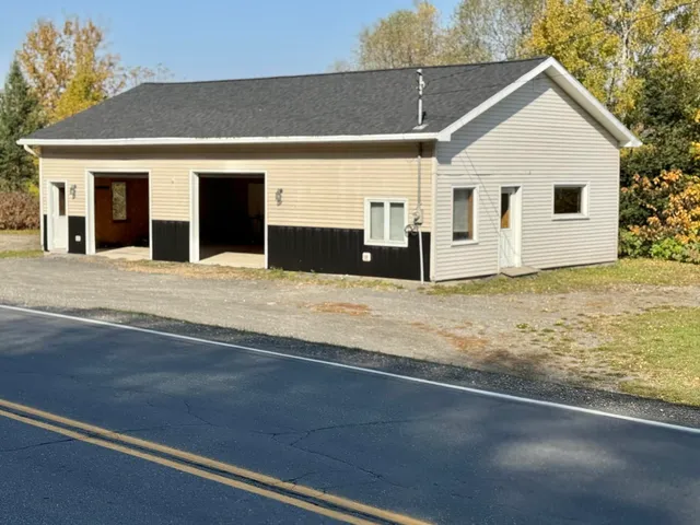 $179,000 | 500 Us Route 1, Van Buren, ME 04785