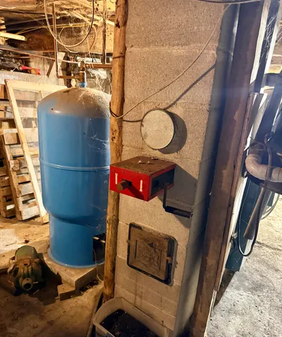 $179,000 | 500 Us Route 1, Van Buren, ME 04785