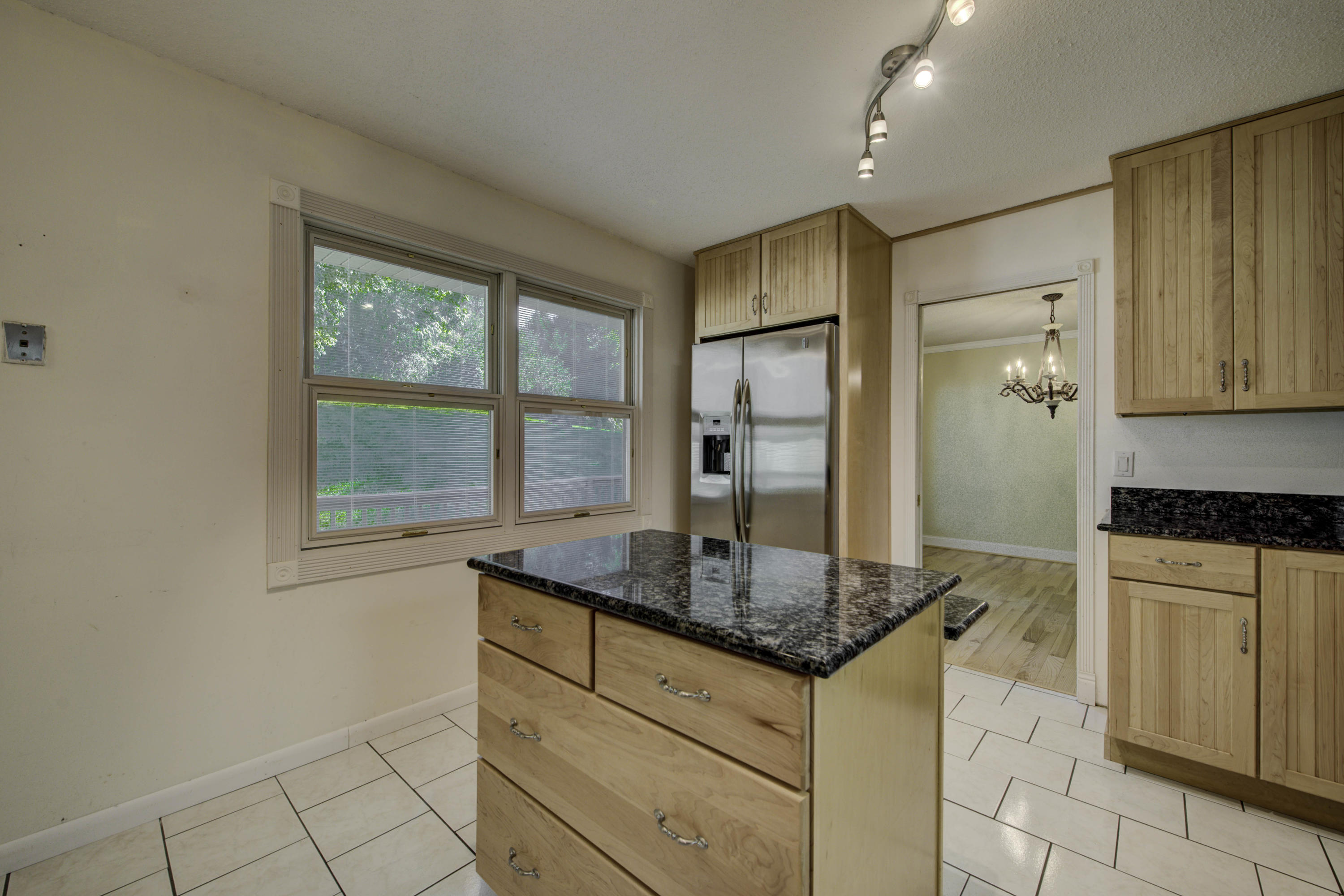216 Lakeview Lane Oak Ridge, TN 37830 - Photo 14 of 37 216 Lakeview Ln 37830-14