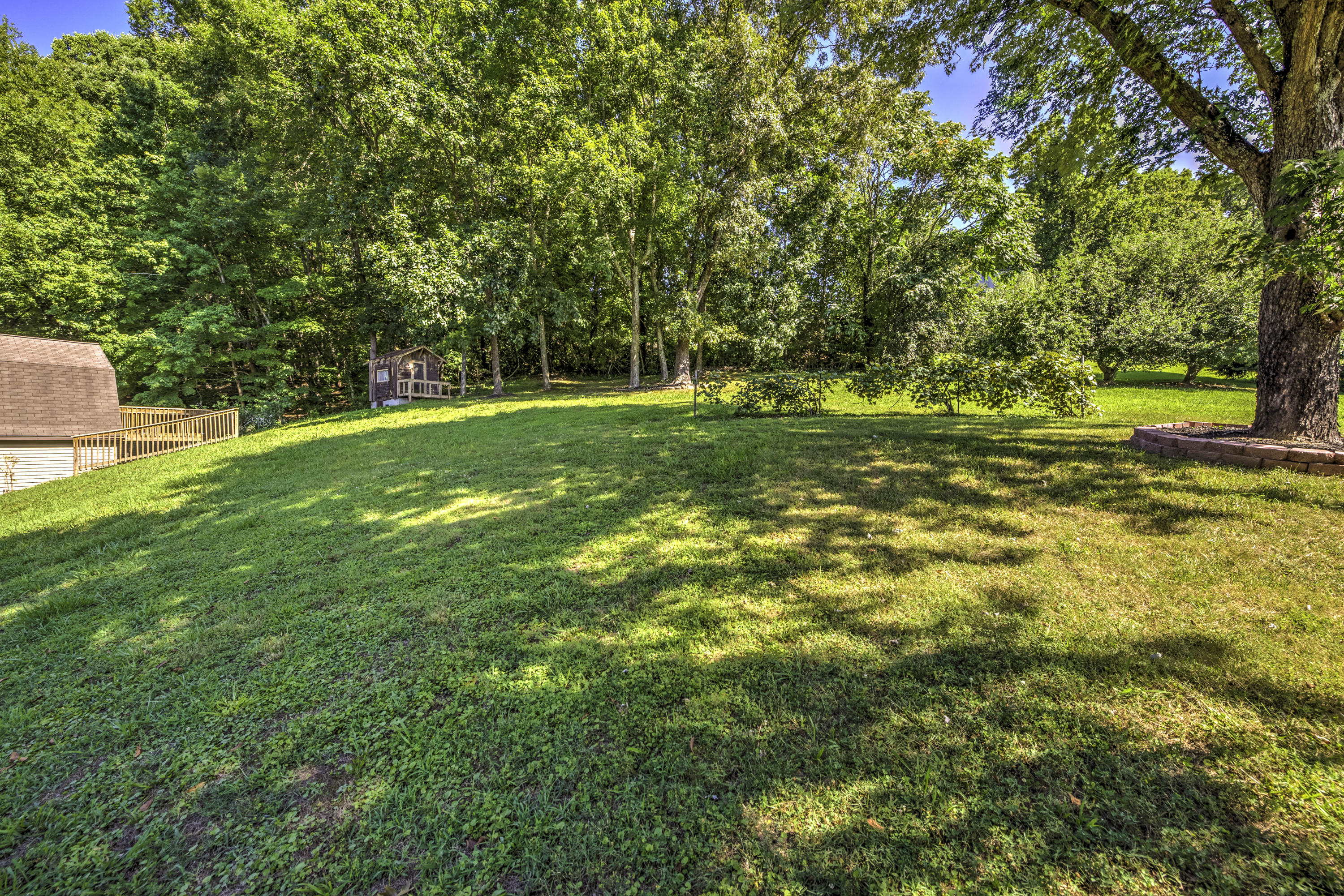 216 Lakeview Lane Oak Ridge, TN 37830 - Photo 34 of 37 216 Lakeview Ln 37830-34