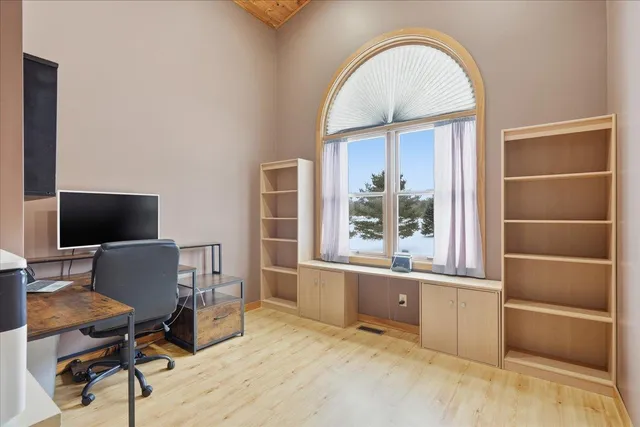 $549,900 | 1047 174th Street, Hammond, WI 54015