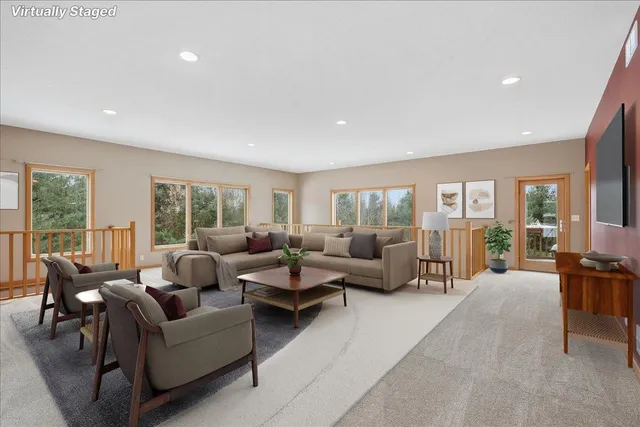 $549,900 | 1047 174th Street, Hammond, WI 54015