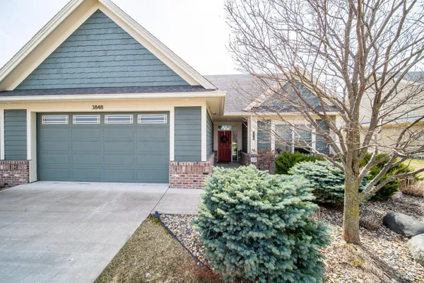 $685,500 | 3848 Berkshire Road Southwest, Rochester, MN 55902