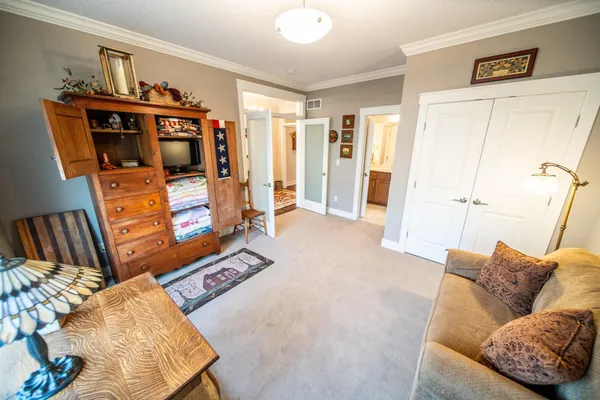 $685,500 | 3848 Berkshire Road Southwest, Rochester, MN 55902