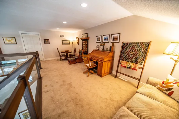 $685,500 | 3848 Berkshire Road Southwest, Rochester, MN 55902