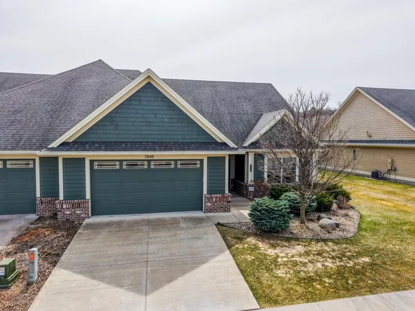 $685,500 | 3848 Berkshire Road Southwest, Rochester, MN 55902