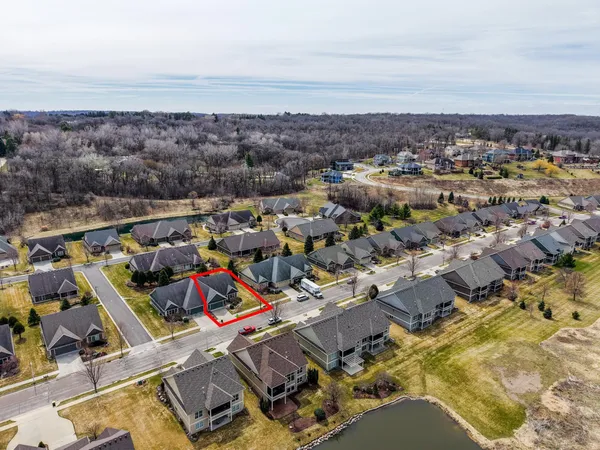 $685,500 | 3848 Berkshire Road Southwest, Rochester, MN 55902