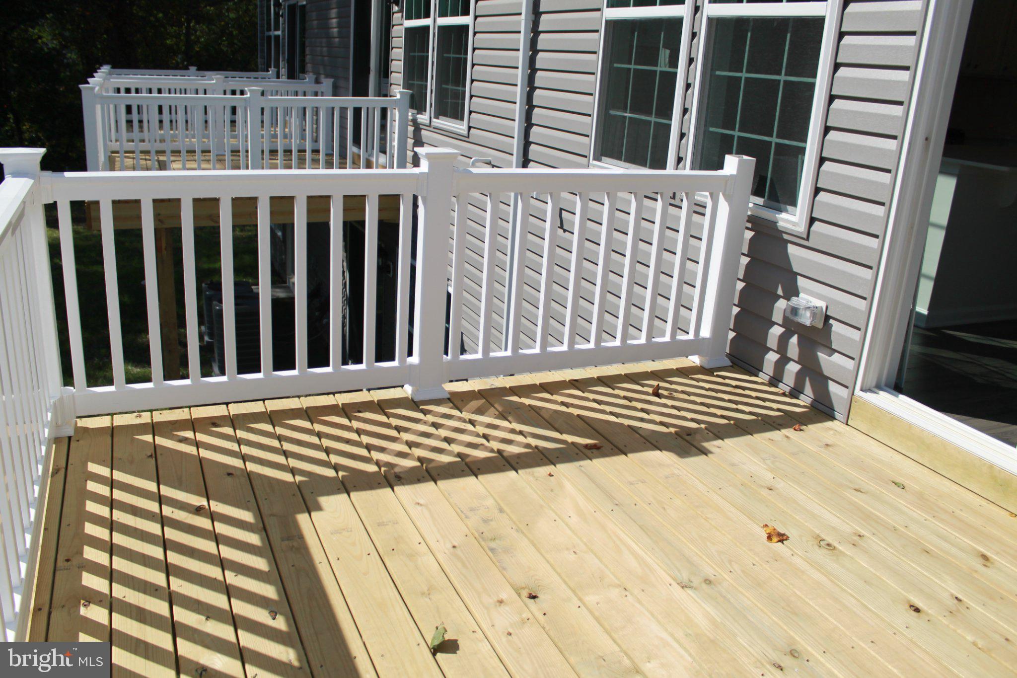 404 Monte Farm Road Mount Laurel, NJ 08054 - Photo 21 of 23 Sunlit deck with elegant railings.