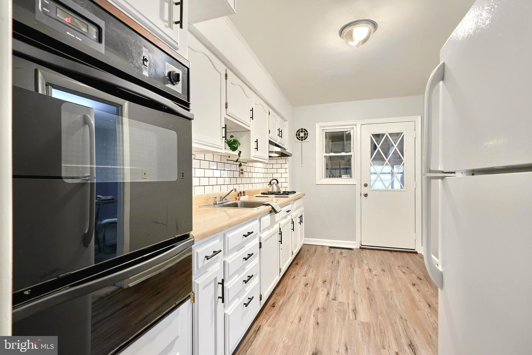 1718 Stokesley Road Dundalk, MD 21222 - Photo 15 of 44