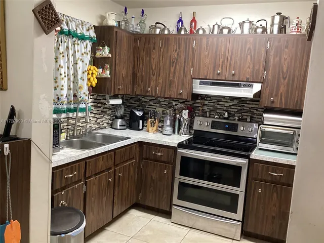 $680,000 | 3740 West 5th Court, Hialeah, FL 33012