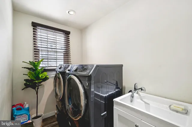 $1,625,000 | 700 Cp Wds Road, Villanova, PA 19085