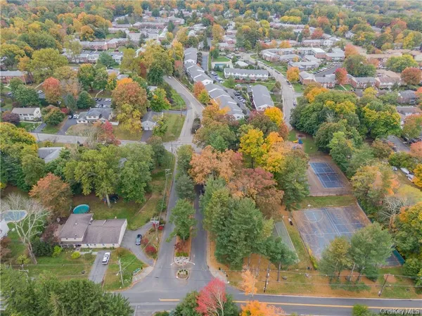 $520,000 | 62 Somerset Drive, Suffern, NY 10901