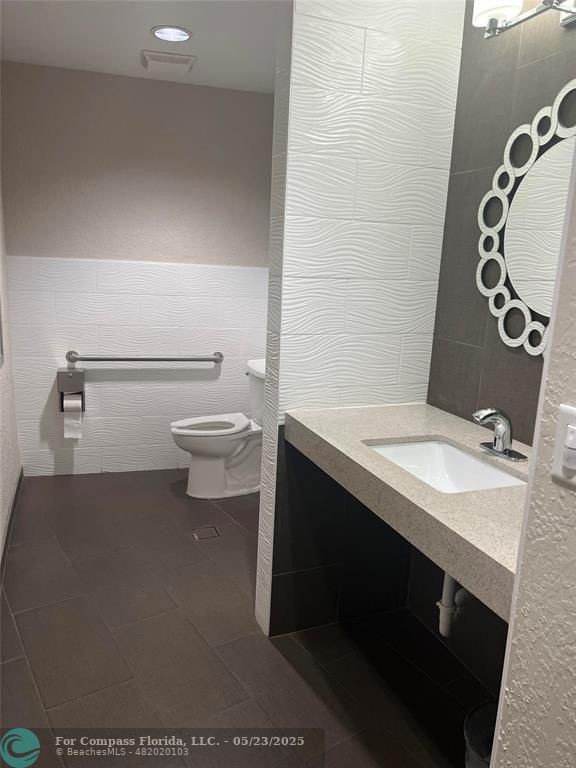 1523 East Hillsboro Boulevard, Unit 1031 Deerfield Beach, FL 33441 - Photo 74 of 78 Clubhouse retrooms