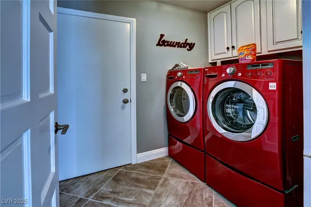 $2,975 | 4911 Mission Bay Drive, Las Vegas, NV 89113