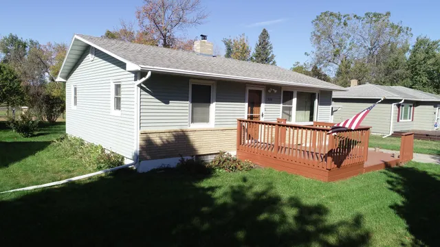 $159,000 | 324 10th Avenue Southeast, Elbow Lake, MN 56531