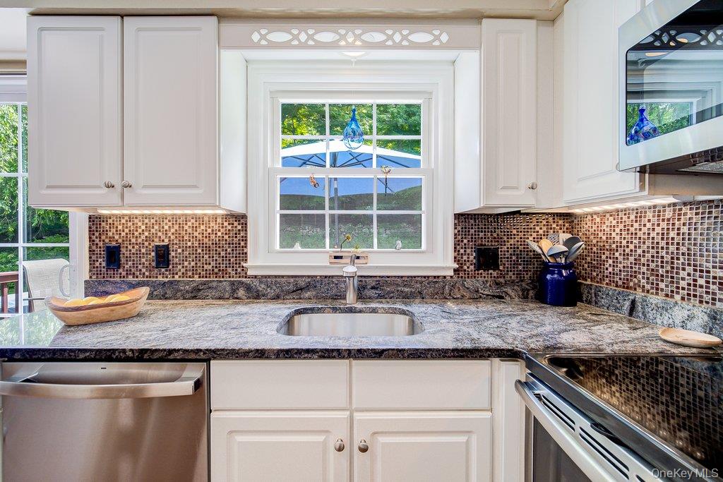 70 Van Wyck Lake Road Fishkill, NY 12524 - Photo 16 of 29