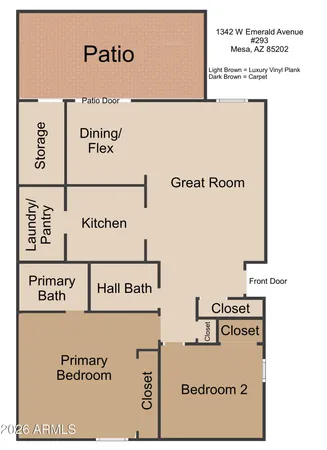 a view of backyard with swimming pool