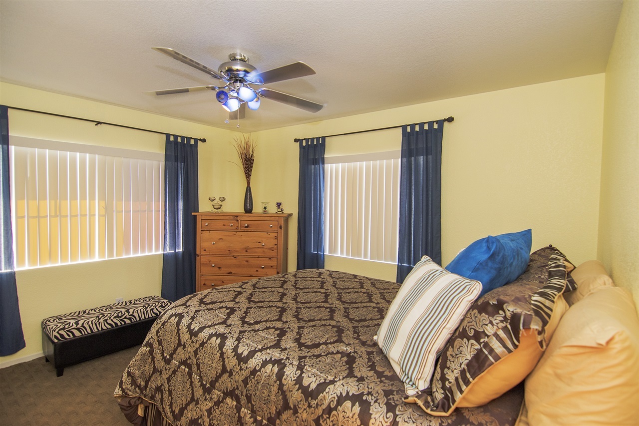 9391 Michelle Court Spring Valley, CA 91977 - Photo 17 of 25 Gallery Image 17