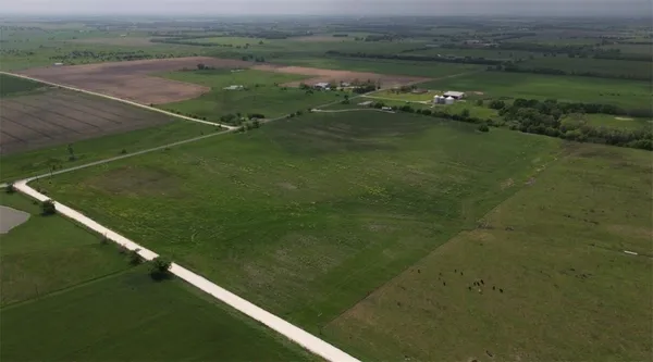 $390,000 | 769 Fm 1240 Highway, Riesel, TX 76682