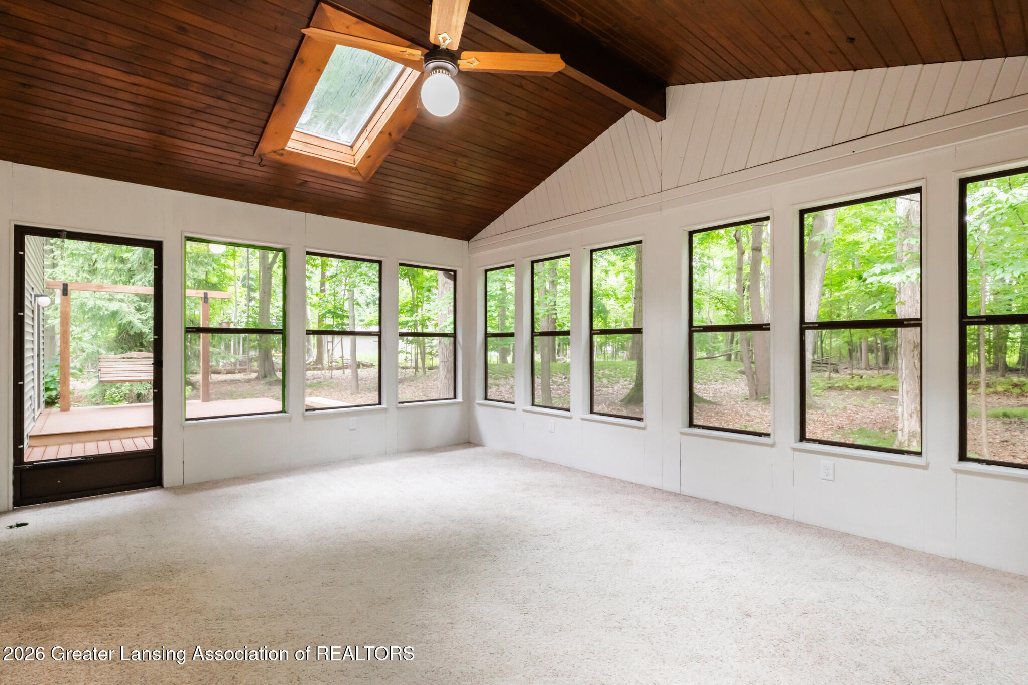 1045 North Eifert Road Holt, MI 48842 - Photo 20 of 43 1045Eifert19