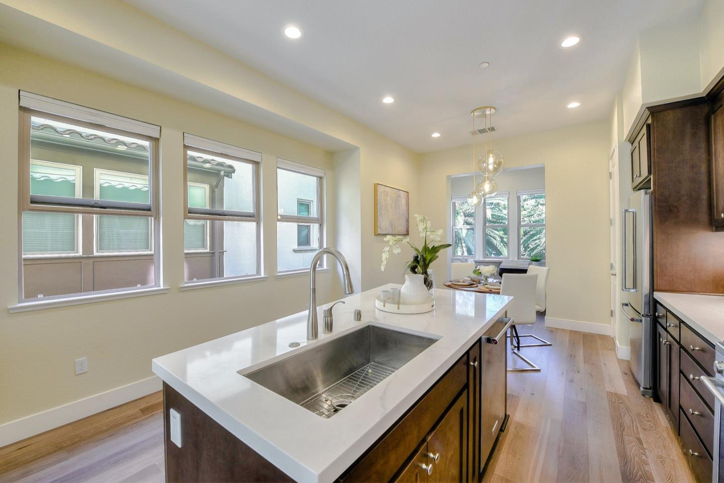 308 Cherokee Loop Mountain View, CA 94043 - Photo 14 of 42 Gallery Image 14