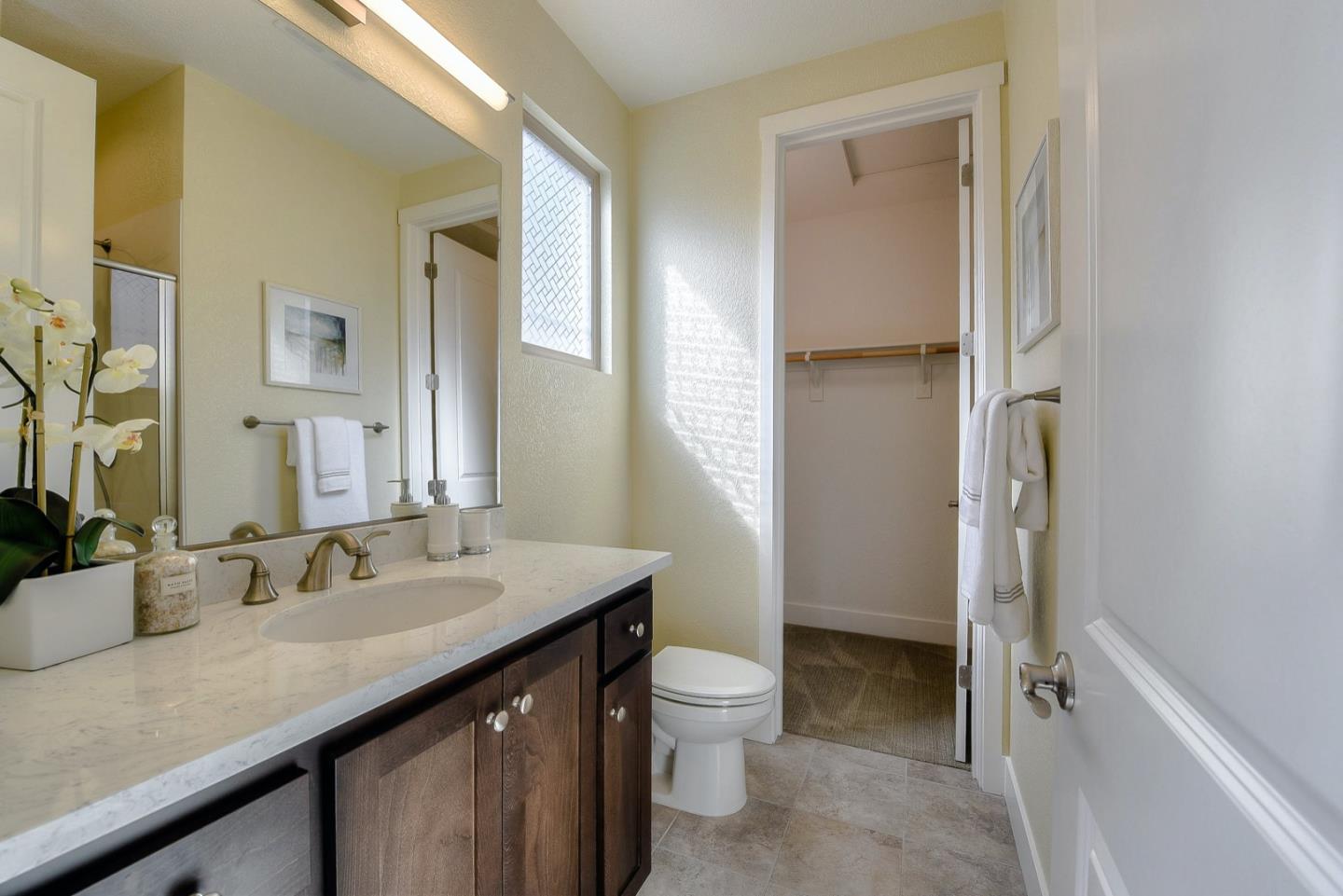 308 Cherokee Loop Mountain View, CA 94043 - Photo 27 of 42 Gallery Image 27