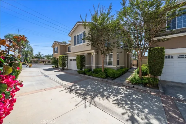 $5,000 | 7805 Garfield Avenue, Huntington Beach, CA 92648