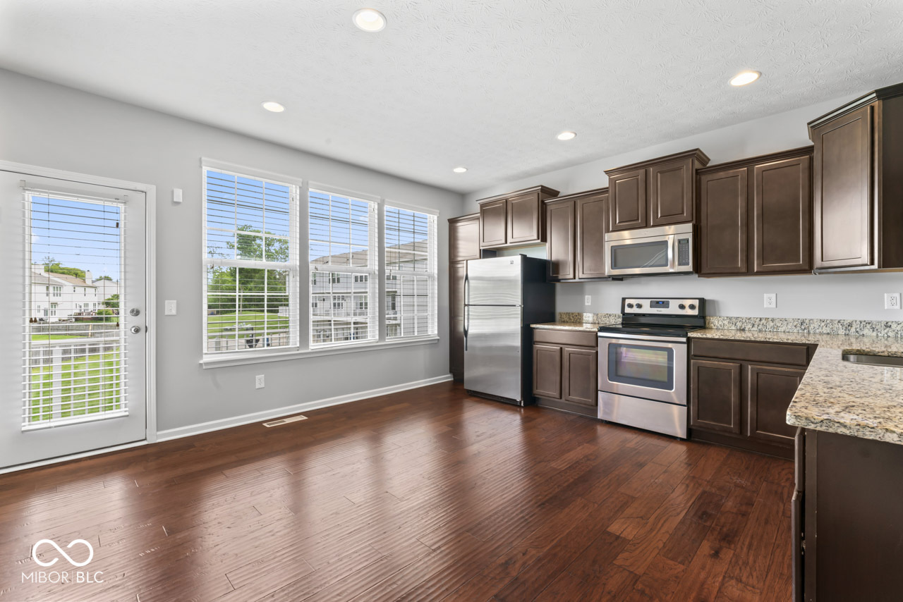 12726 Hannah Hill Road Fishers, IN 46037 - Photo 11 of 44