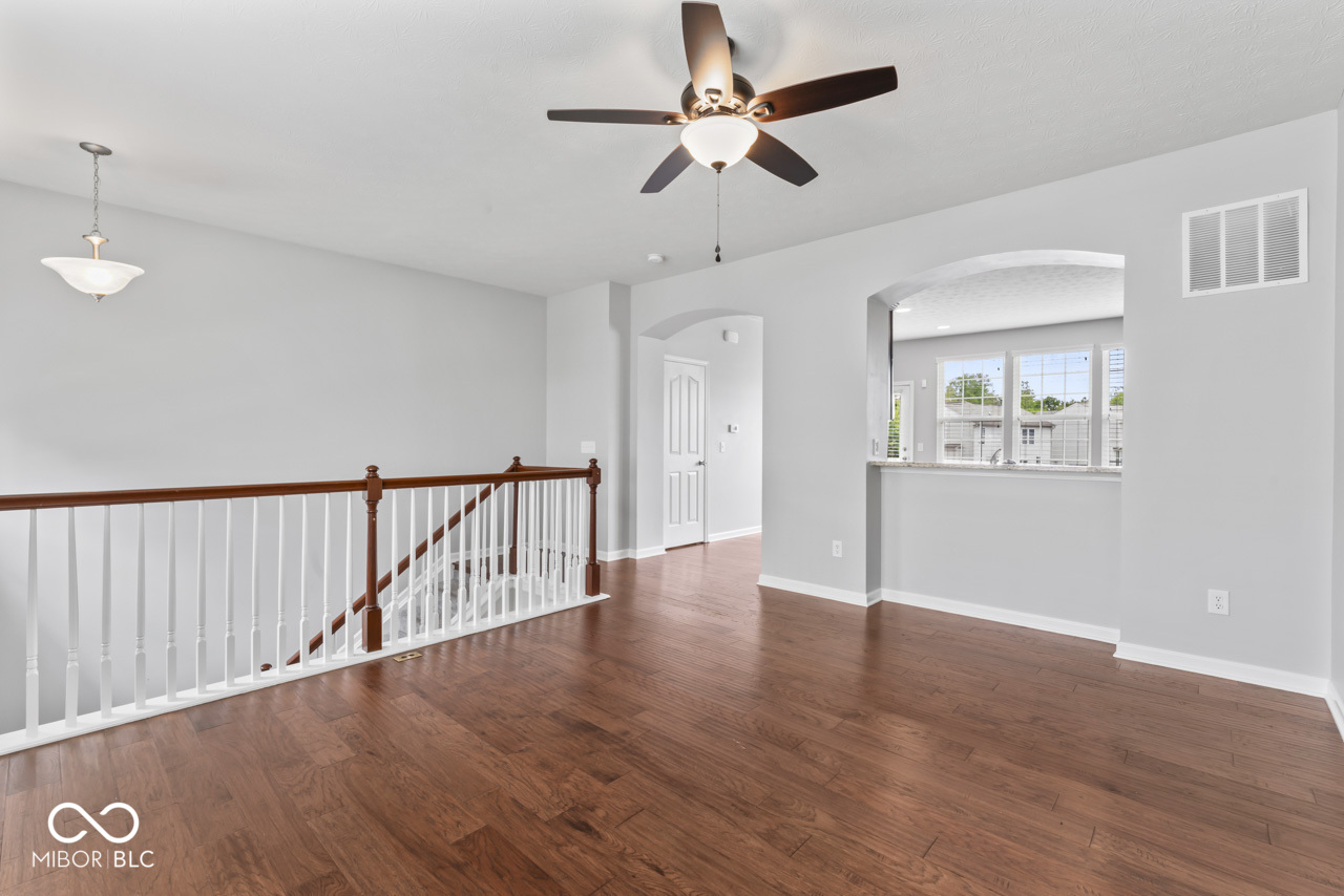 12726 Hannah Hill Road Fishers, IN 46037 - Photo 8 of 44