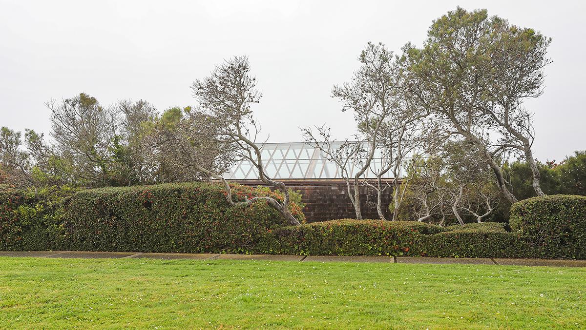 270 Beachview Avenue, Unit 14 Pacifica, CA 94044 - Photo 39 of 41 a view of swimming pool with green field
