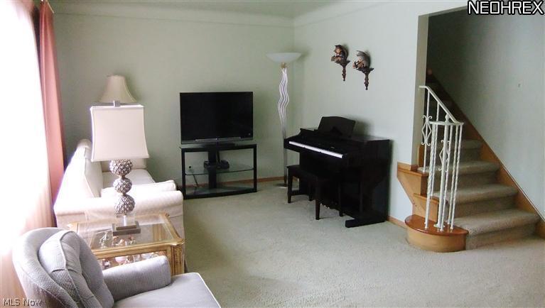 30043 Warren Road Wickliffe, OH 44092 - Photo 2 of 20 Gallery Image 2