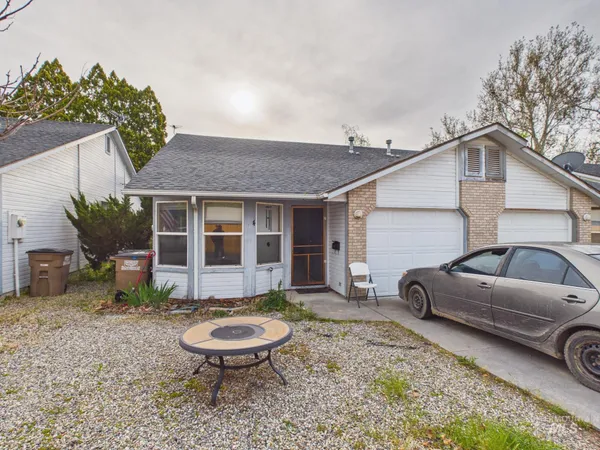 $249,000 | 804 East Main Street, Unit 4 4, Emmett, ID 83617