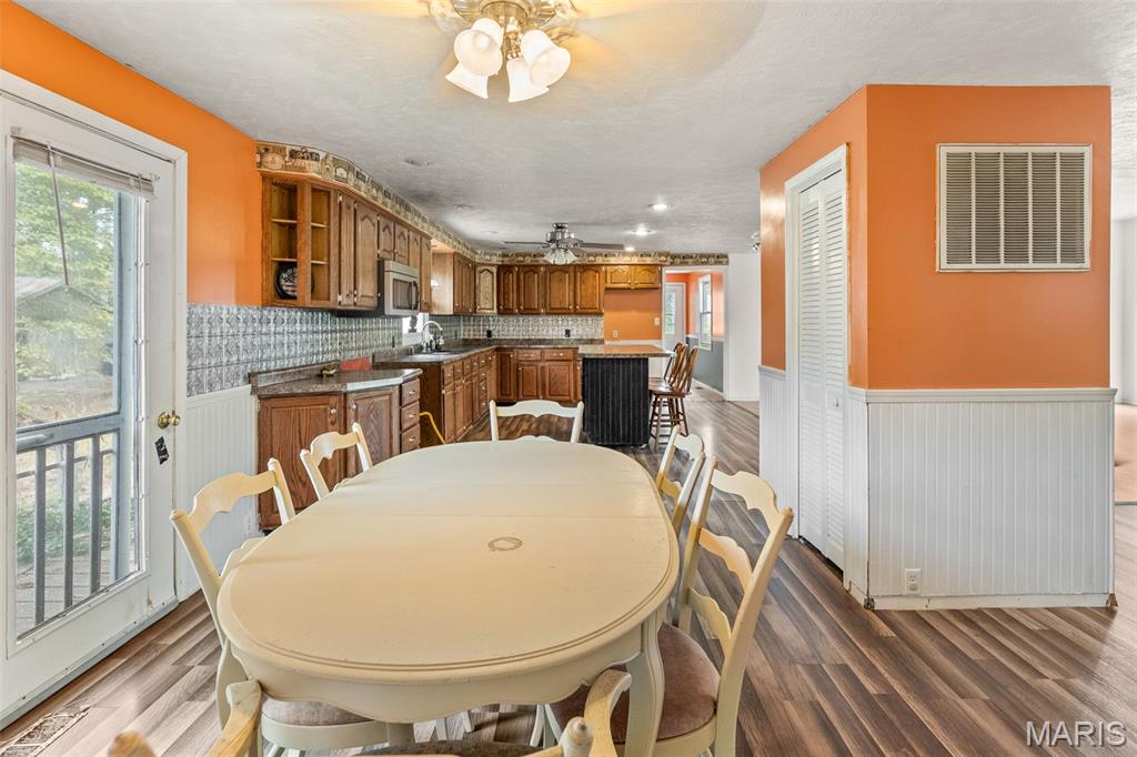 402 West Hetherington Street Cutler, IL 62238 - Photo 22 of 46