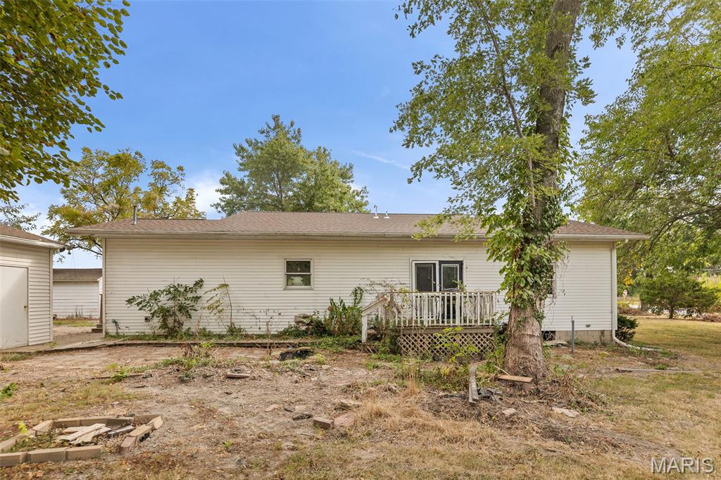 402 West Hetherington Street Cutler, IL 62238 - Photo 8 of 46