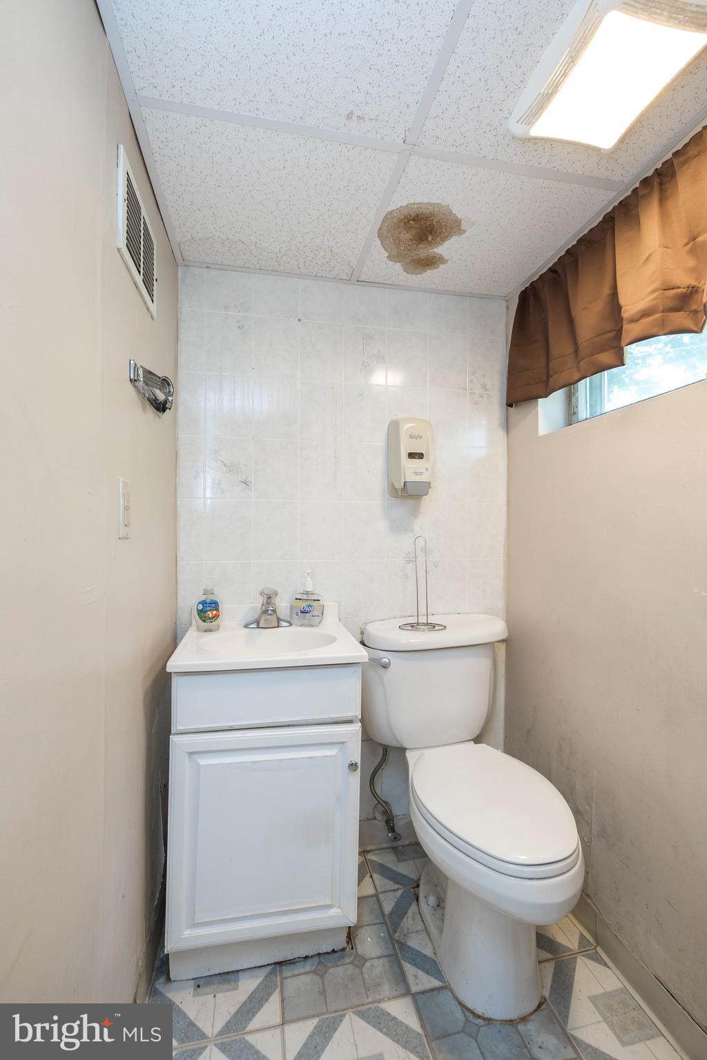 610 Marshall Road Brookhaven, PA 19015 - Photo 14 of 32 Gallery Image 14