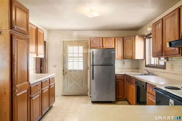 $265,000 | 56 South River Street, Enfield, CT 06082