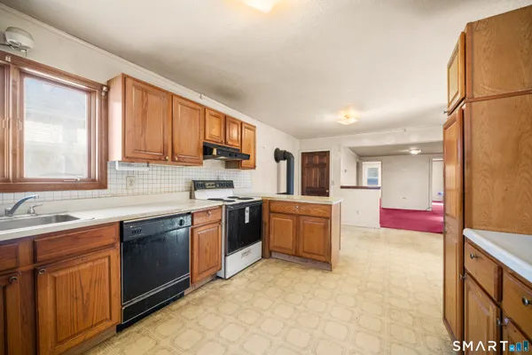 $265,000 | 56 South River Street, Enfield, CT 06082