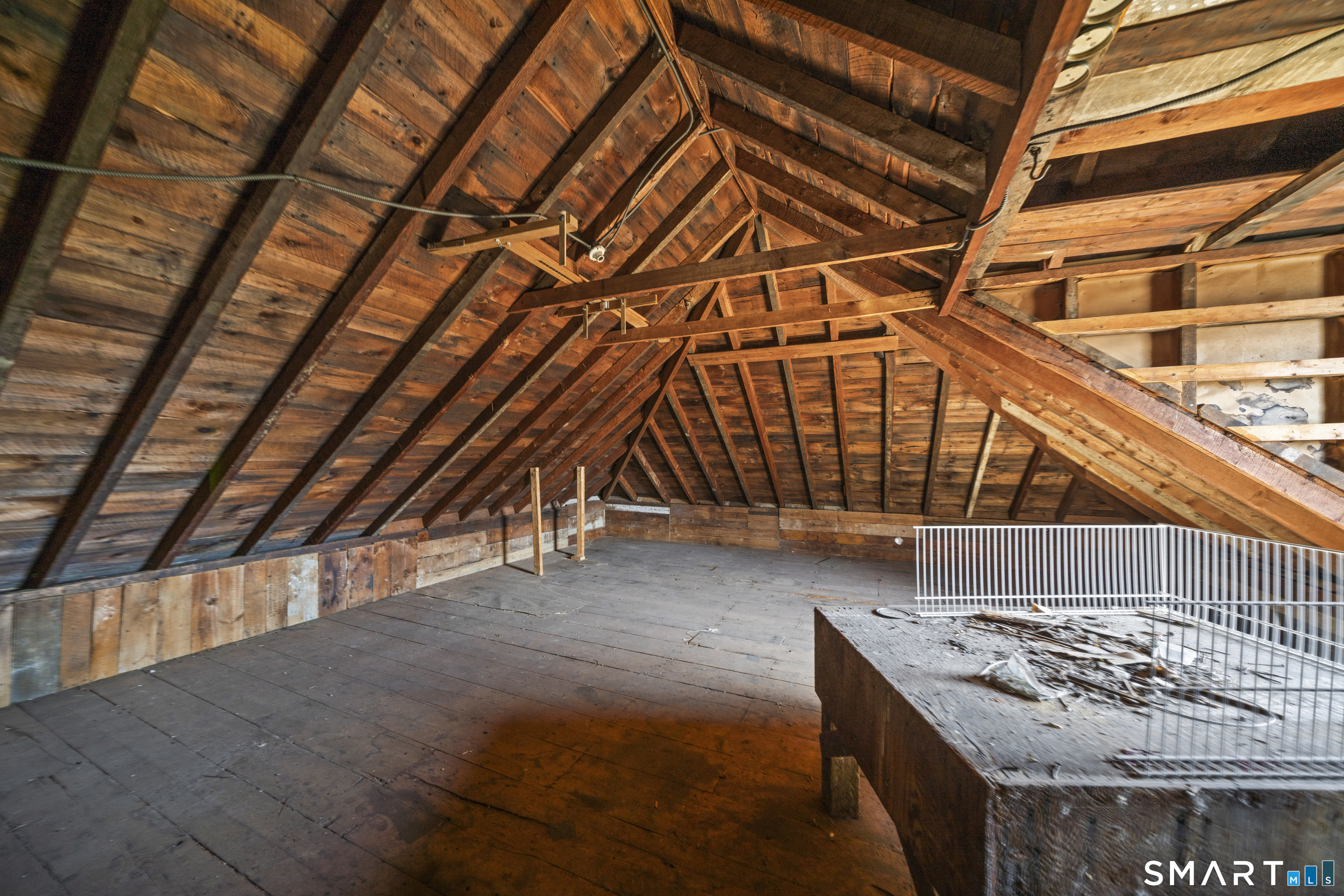 56 South River Street Enfield, CT 06082 - Photo 27 of 38 a view of an entryway