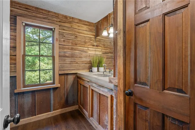 $850,000 | 112 Brannon Road, Buchanan, GA 30113