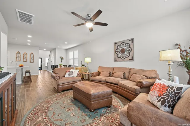 $359,995 | 555 Eves Necklace Dr., Buda, TX 78610