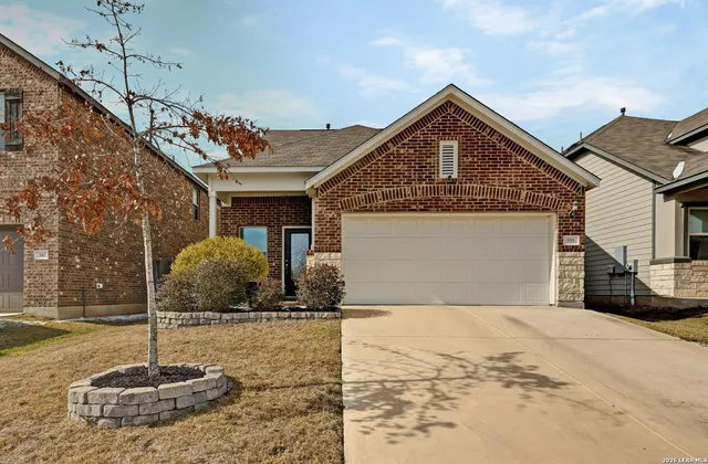 $359,995 | 555 Eves Necklace Dr., Buda, TX 78610