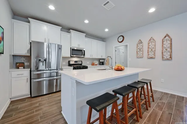 $359,995 | 555 Eves Necklace Dr., Buda, TX 78610