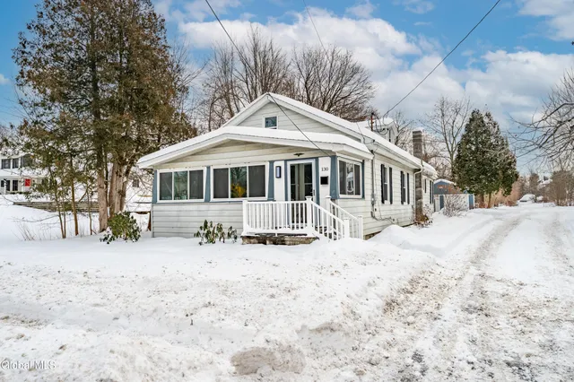 $319,900 | 130 Manor Avenue, Cohoes, NY 12047