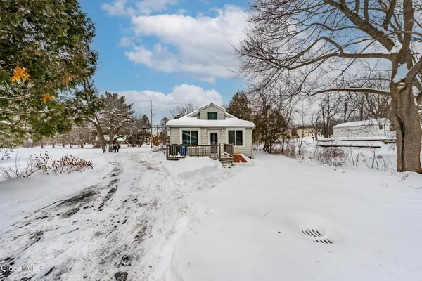 $305,000 | 130 Manor Avenue, Cohoes, NY 12047