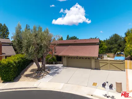 $1,399,999 | 2231 Willowpark Court, Thousand Oaks, CA 91362