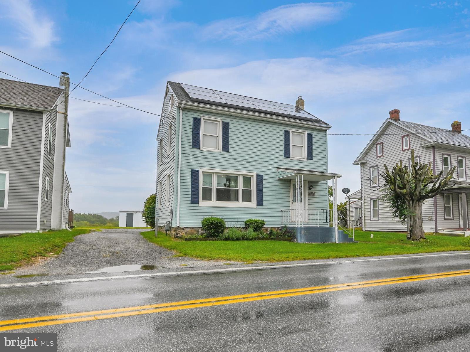 1945 Stoverstown Road Spring Grove, PA 17362 - Photo 2 of 38 Gallery Image 2